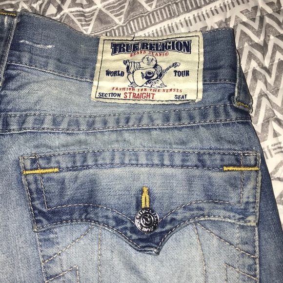 True religion ripped jean - Picture 3 of 7